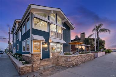1011 N Bay Front, Newport Beach, CA 92662