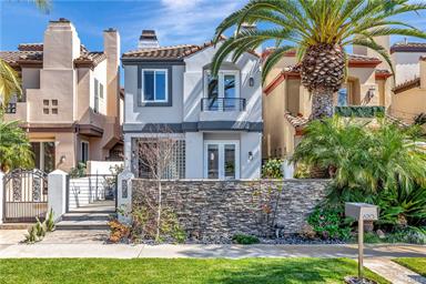 620 22nd Street, Huntington Beach, CA 92648