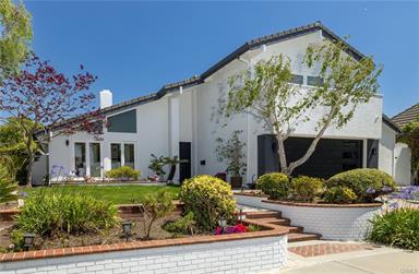 3834 Mistral, Huntington Beach, CA 92649