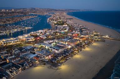 2212 W Oceanfront, Newport Beach, CA 92663