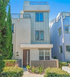 1007 Somerton, Costa Mesa, CA 92627