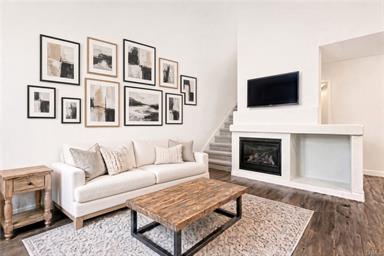 67 Carlsbad, Aliso Viejo, CA 92656