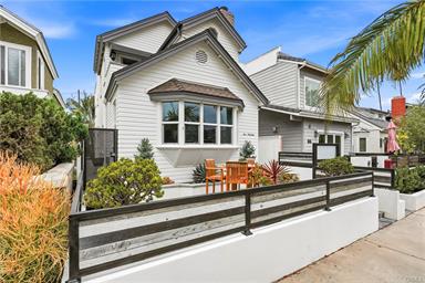 613 9th, Huntington Beach, CA 92648