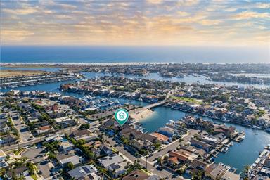 16861 Edgewater, Huntington Beach, CA 92649