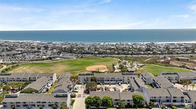 2 Land Fall Court, Newport Beach, CA 92663