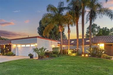 537 Vista Grande, Newport Beach, CA 92660
