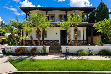 267 Mesa Dr, Costa Mesa, CA 92627
