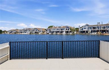 16101 Saint Croix Circle, Huntington Beach, CA 92649