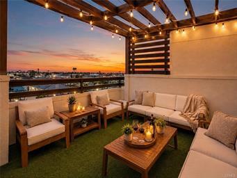 1648 Topanga, Costa Mesa, CA 92627