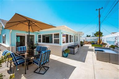 15732 Swan Lane, Huntington Beach, CA 92649