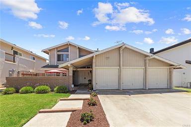 8472 Deepview Drive, Huntington Beach, CA 92646