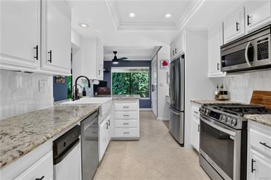 27871 Esporlas, Mission Viejo, CA 92692