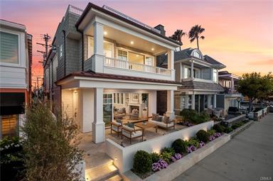 1105 N Bay Front, Newport Beach, CA 92662