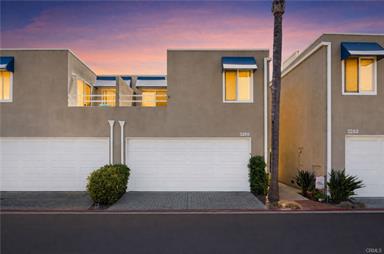 3256 Sparkler, Huntington Beach, CA 92649