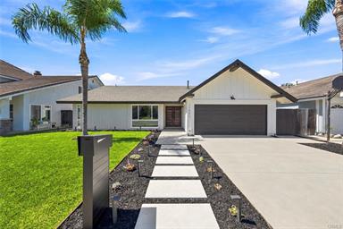 17951 Whitford Lane, Huntington Beach, CA 92649