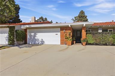 438 Vista Parada, Newport Beach, CA 92660