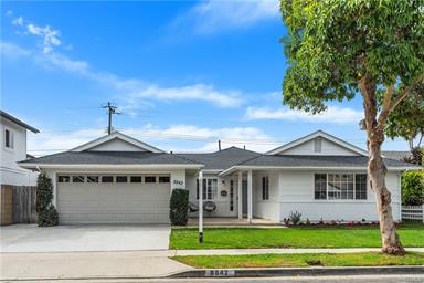 8842 Albatross Drive, Huntington Beach, CA 92646