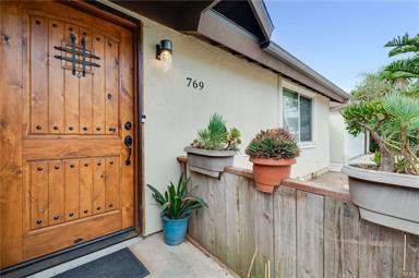769 W Wilson, Costa Mesa, CA 92627